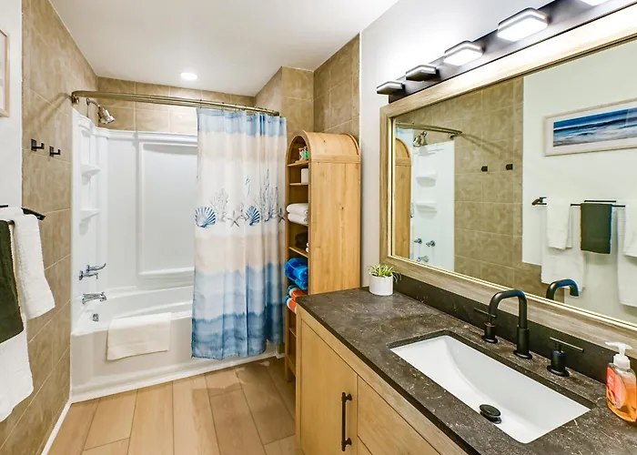 Renovated Condo, Private Patio W/ Outdoor Dining! Ocean City